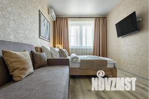 1-к квартира, посуточно, 40м2, 9/16 этаж