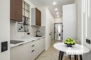 Студия квартира, посуточно, 24м2, 13/18 этаж