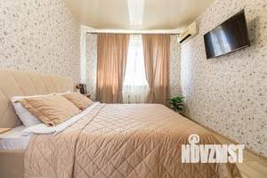 1-к квартира, посуточно, 38м2, 8/10 этаж