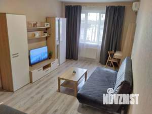 1-к квартира, посуточно, 42м2, 2/17 этаж
