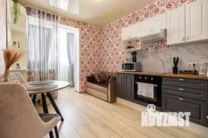1-к квартира, посуточно, 38м2, 8/10 этаж
