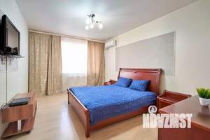 2-к квартира, посуточно, 70м2, 1/1 этаж