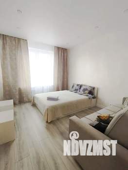 1-к квартира, посуточно, 35м2, 5/16 этаж