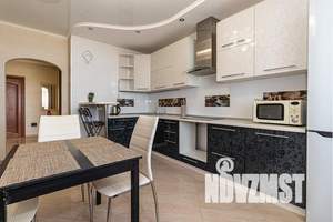 2-к квартира, посуточно, 70м2, 15/17 этаж