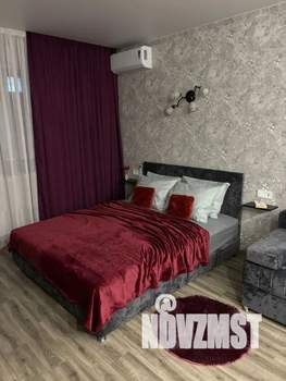 Студия квартира, посуточно, 31м2, 8/24 этаж