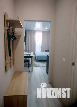 Студия квартира, посуточно, 22м2, 18/19 этаж