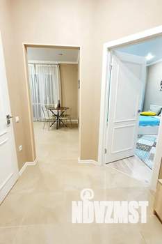 1-к квартира, посуточно, 39м2, 7/10 этаж