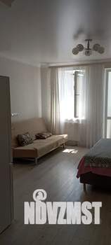 1-к квартира, посуточно, 35м2, 4/20 этаж