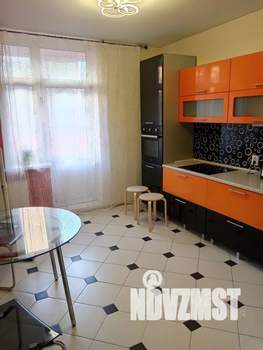 1-к квартира, посуточно, 43м2, 3/16 этаж