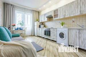 1-к квартира, посуточно, 50м2, 1/1 этаж