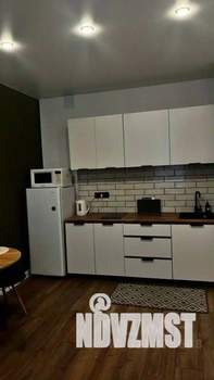 1-к квартира, посуточно, 43м2, 1/1 этаж