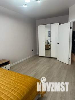 1-к квартира, посуточно, 38м2, 6/18 этаж