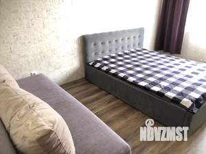 1-к квартира, посуточно, 39м2, 7/18 этаж