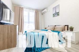 1-к квартира, посуточно, 42м2, 15/25 этаж