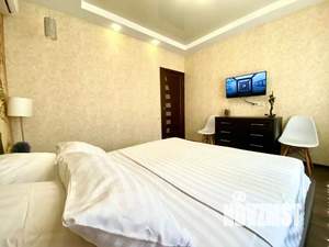 1-к квартира, посуточно, 50м2, 1/1 этаж