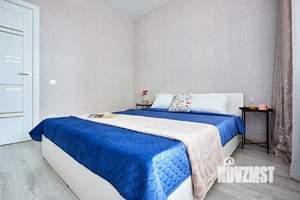 1-к квартира, посуточно, 39м2, 15/25 этаж