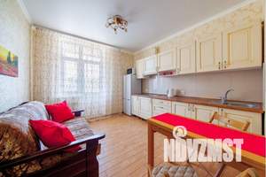 1-к квартира, посуточно, 40м2, 1/16 этаж
