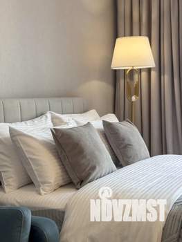 Студия квартира, посуточно, 30м2, 11/18 этаж