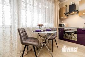 Студия квартира, посуточно, 35м2, 3/6 этаж