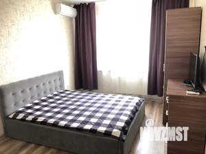 1-к квартира, посуточно, 39м2, 7/18 этаж