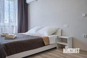 1-к квартира, посуточно, 38м2, 1/1 этаж