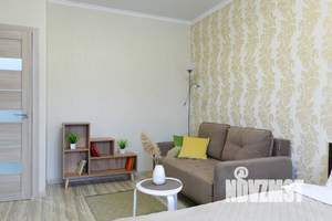1-к квартира, посуточно, 41м2, 17/18 этаж