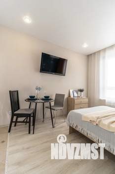 Студия квартира, посуточно, 27м2, 17/17 этаж