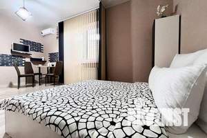 1-к квартира, посуточно, 47м2, 1/17 этаж