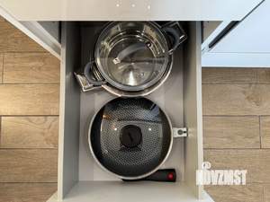 Студия квартира, посуточно, 40м2, 11/21 этаж