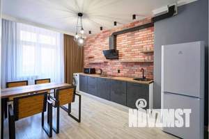 2-к квартира, посуточно, 70м2, 9/17 этаж