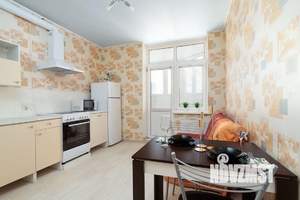 1-к квартира, посуточно, 42м2, 1/1 этаж