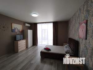 Студия квартира, посуточно, 34м2, 3/3 этаж
