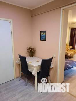 Студия квартира, посуточно, 33м2, 1/2 этаж