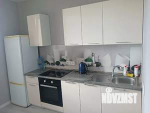 1-к квартира, посуточно, 42м2, 12/16 этаж