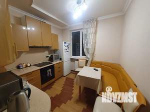 1-к квартира, посуточно, 40м2, 3/3 этаж