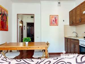 1-к квартира, посуточно, 42м2, 1/1 этаж