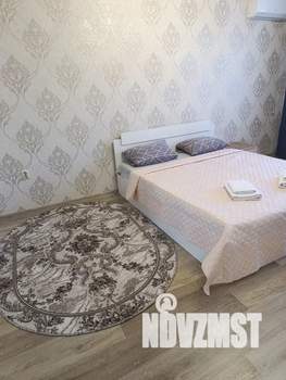 1-к квартира, посуточно, 40м2, 7/16 этаж
