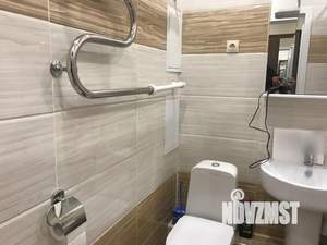 1-к квартира, посуточно, 40м2, 8/24 этаж