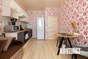 1-к квартира, посуточно, 38м2, 8/10 этаж