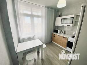 1-к квартира, посуточно, 36м2, 18/18 этаж