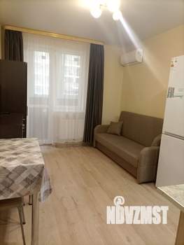 Студия квартира, посуточно, 22м2, 1/19 этаж