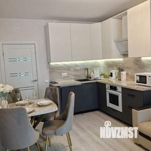 Студия квартира, посуточно, 32м2, 15/17 этаж