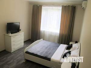 1-к квартира, посуточно, 50м2, 2/17 этаж