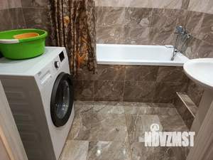 2-к квартира, посуточно, 70м2, 14/21 этаж