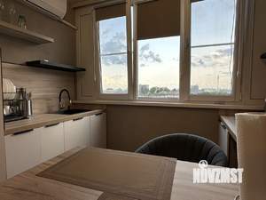 Студия квартира, посуточно, 30м2, 6/9 этаж