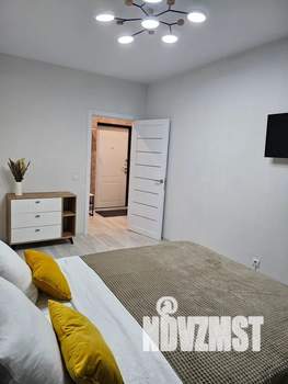 1-к квартира, посуточно, 34м2, 4/9 этаж