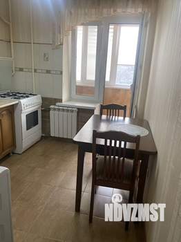 1-к квартира, посуточно, 37м2, 2/10 этаж