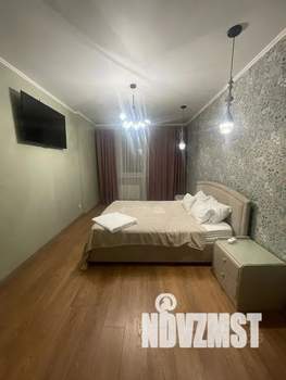 1-к квартира, посуточно, 50м2, 6/18 этаж