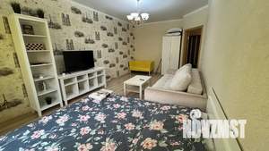 1-к квартира, посуточно, 42м2, 3/17 этаж