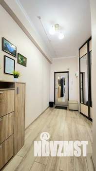 Студия квартира, посуточно, 35м2, 11/16 этаж